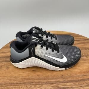 Nike Metcon 6 Shoes Womens Size 6 Black White Crossfit Comfort Lifting Workout